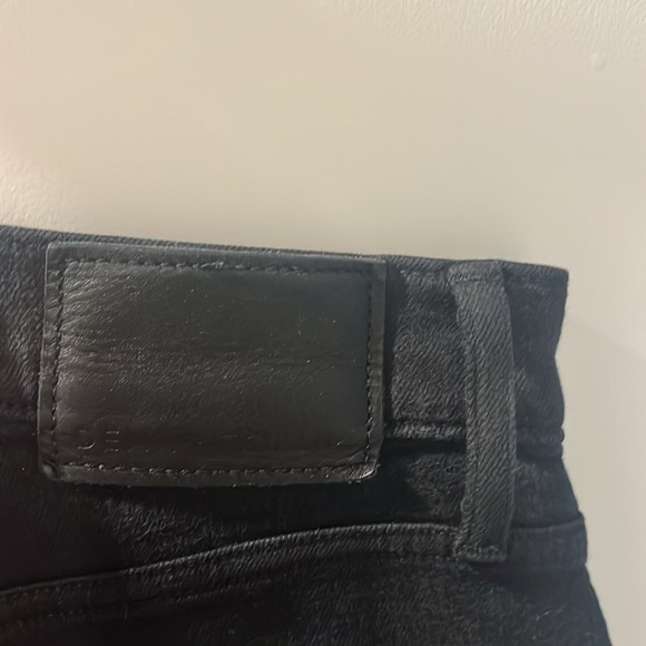 Aritzia Denim Forum The Lola High Rise Skinny Crop Black Jeans - Picture 4 of 8